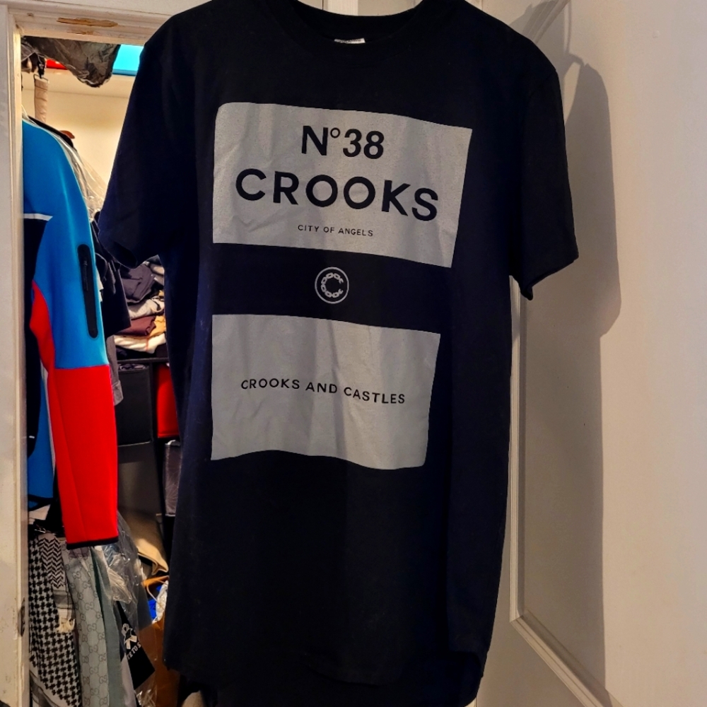 Used Crooks & Castles Black Graphic T-Shirt